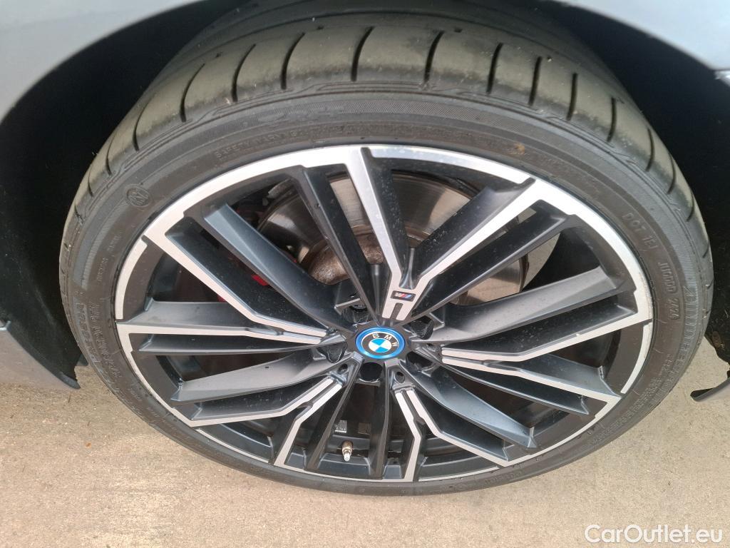  Bmw  Serie 5 BMW Série 5 / 2020 / 4P / Berline 545e xDrive 394ch M Sport BVA8 #6