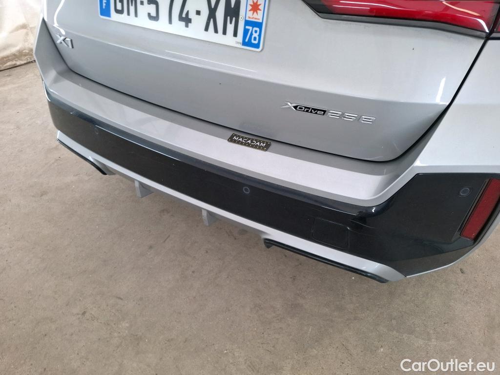  Bmw  X1 BMW  / 2022 / 5P / SUV xDrive25e M Sport DKG7 #33