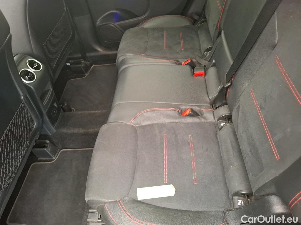  Mercedes  GLB MERCEDES-BENZ  / 2019 / 5P / SUV  200 d AMG Line #16