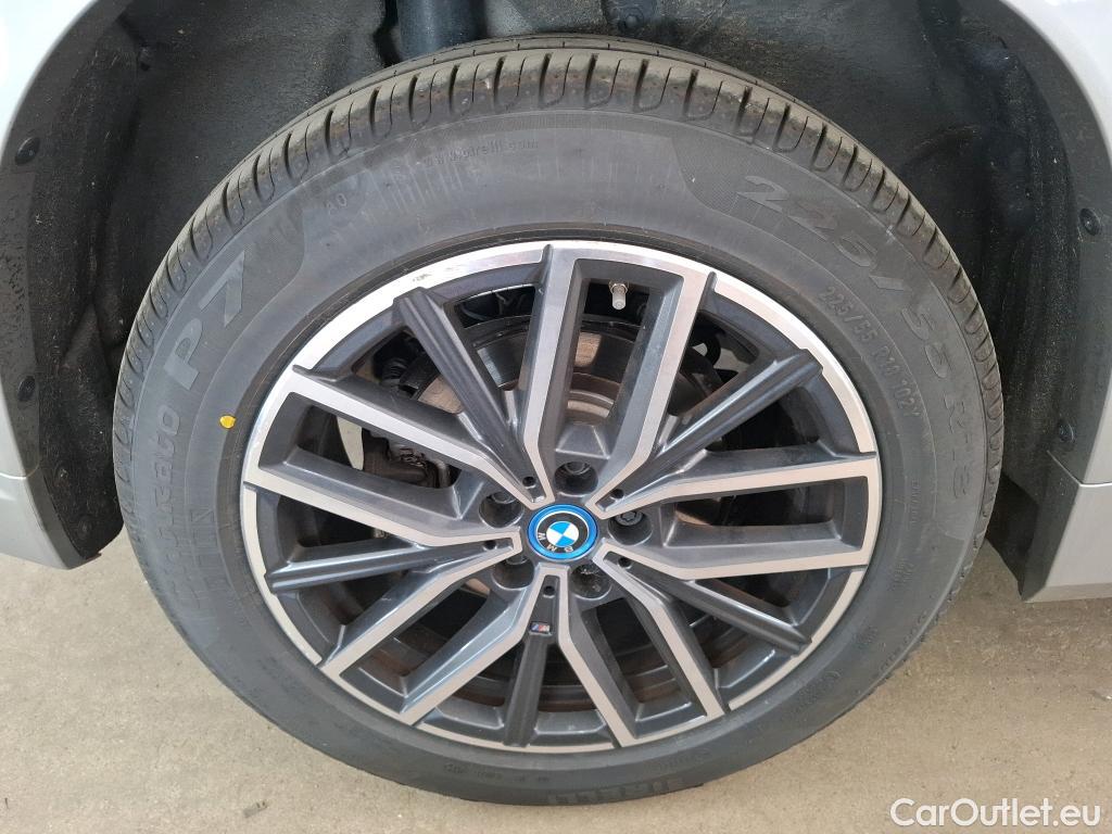  Bmw  X1 BMW  / 2022 / 5P / SUV xDrive25e M Sport DKG7 #27