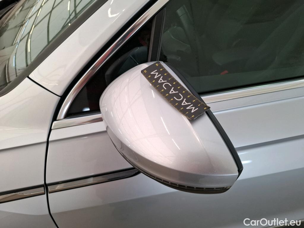  Volkswagen  Tiguan VOLKSWAGEN  / 2020 / 5P / SUV 1.5 TSI 150 DSG7 Elegance #20