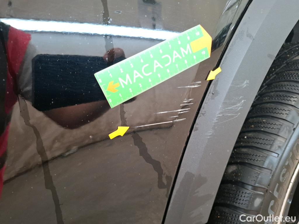  Mercedes  GLB MERCEDES-BENZ  / 2019 / 5P / SUV  200 d AMG Line #2