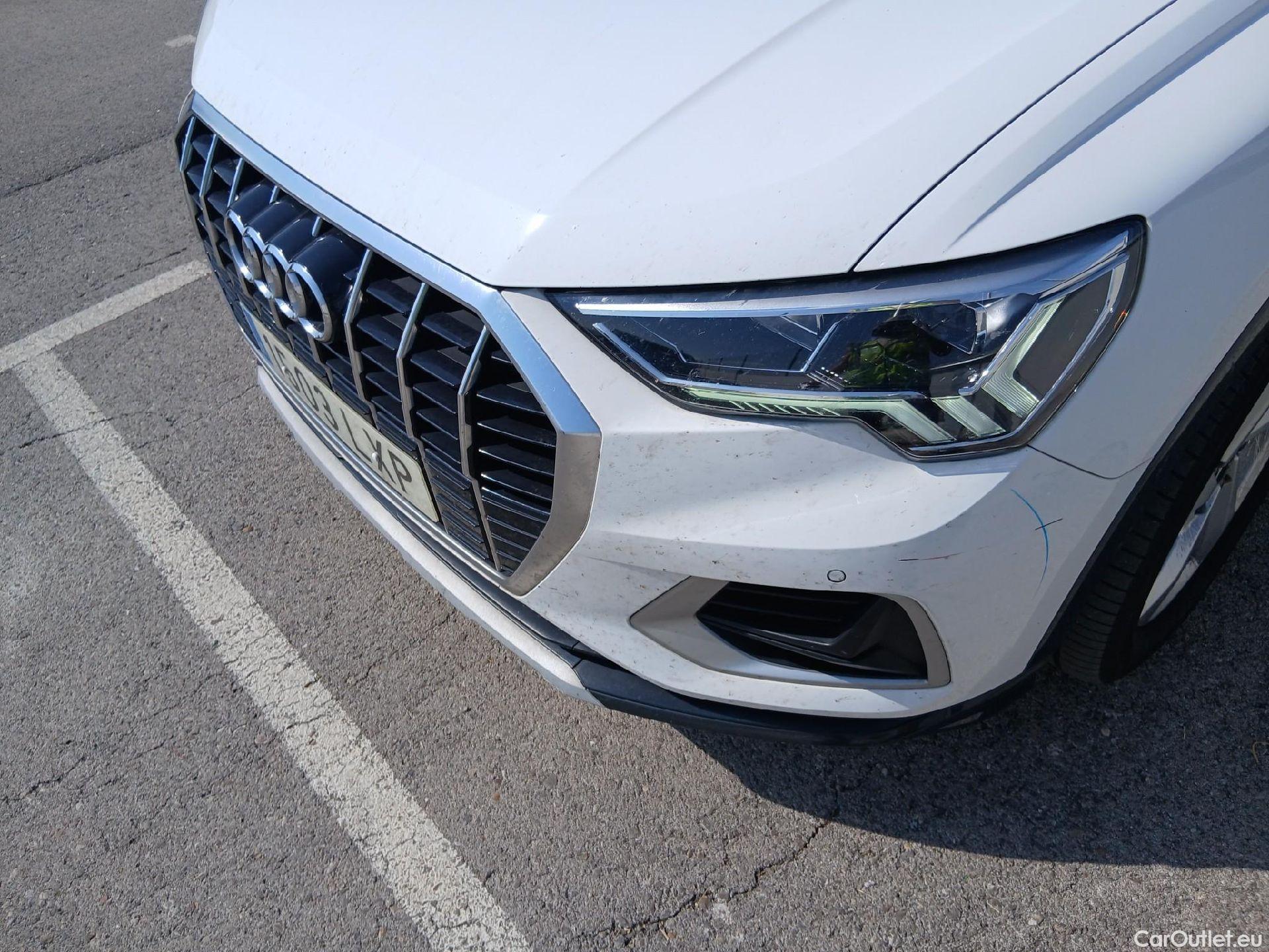 Audi  Q3 AUDI  / 2018 / 5P / todoterreno Advanced 35 TDI 110kW (150CV) S tronic (AC7) #4