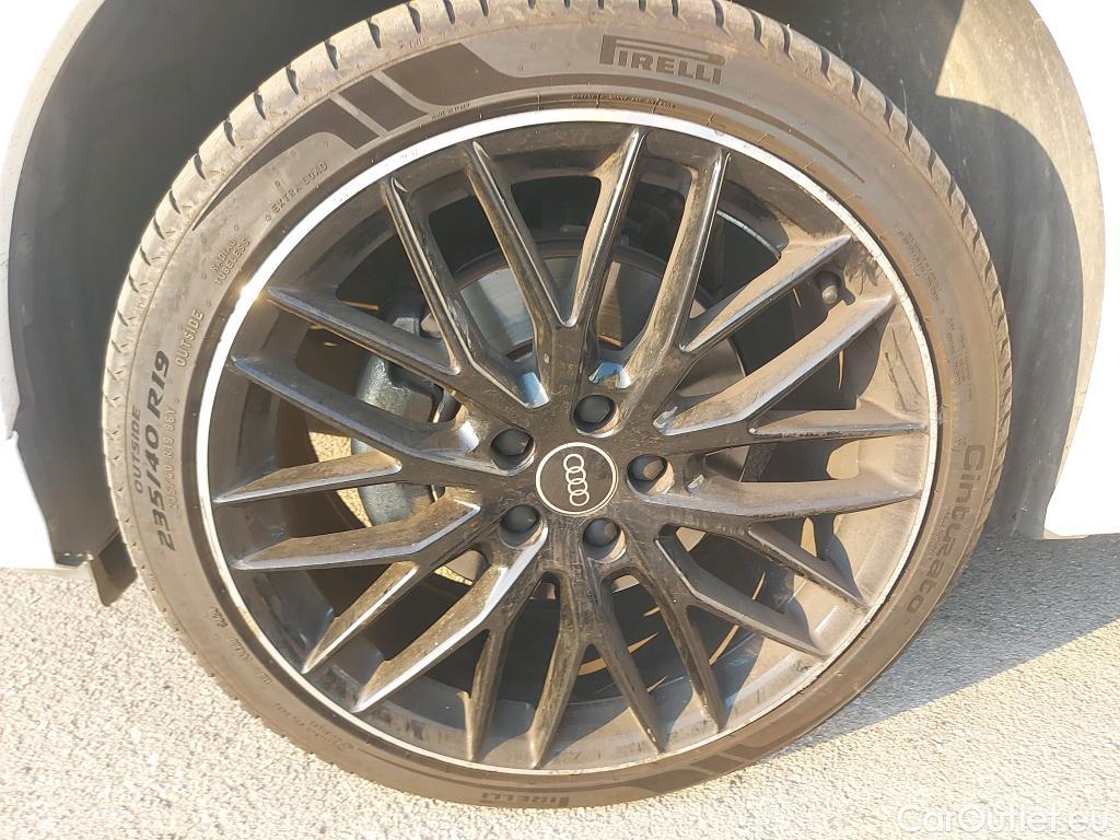  Audi  Q2 AUDI  / 2020 / 5P / todoterreno Black Line 35 TDI 110kW (150CV) S tronic #1