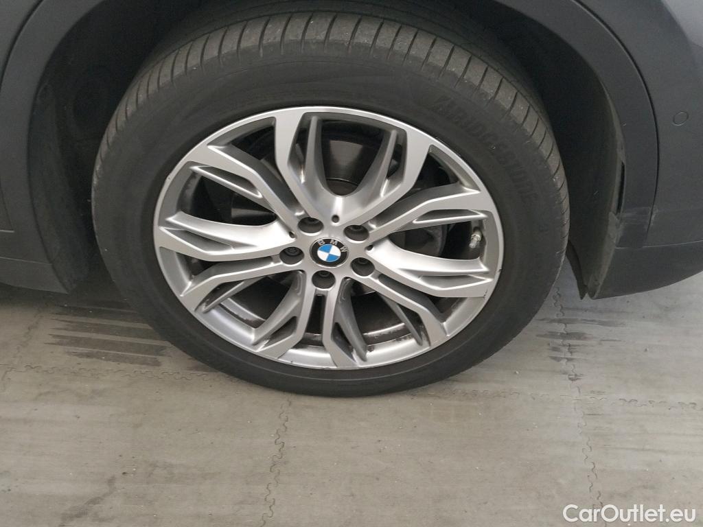  Bmw  X1 BMW     sDrive18i (CX2) #13