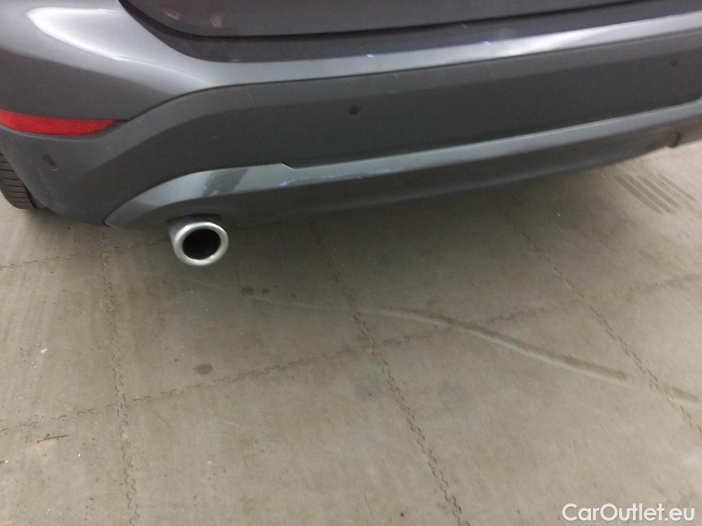  Bmw  X1 BMW     sDrive18i (CX2) #30