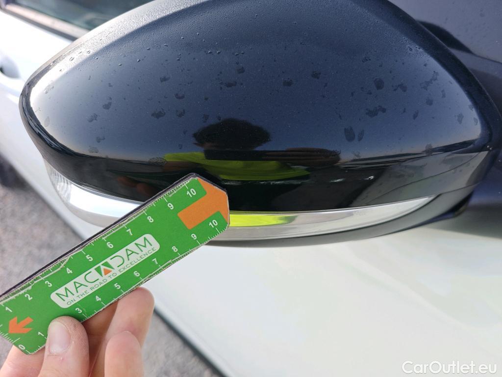  Citroen  C4 Cactus CITROEN  / 2018 / 5P / berlina con portón BlueHDi 100 S&S Feel #45