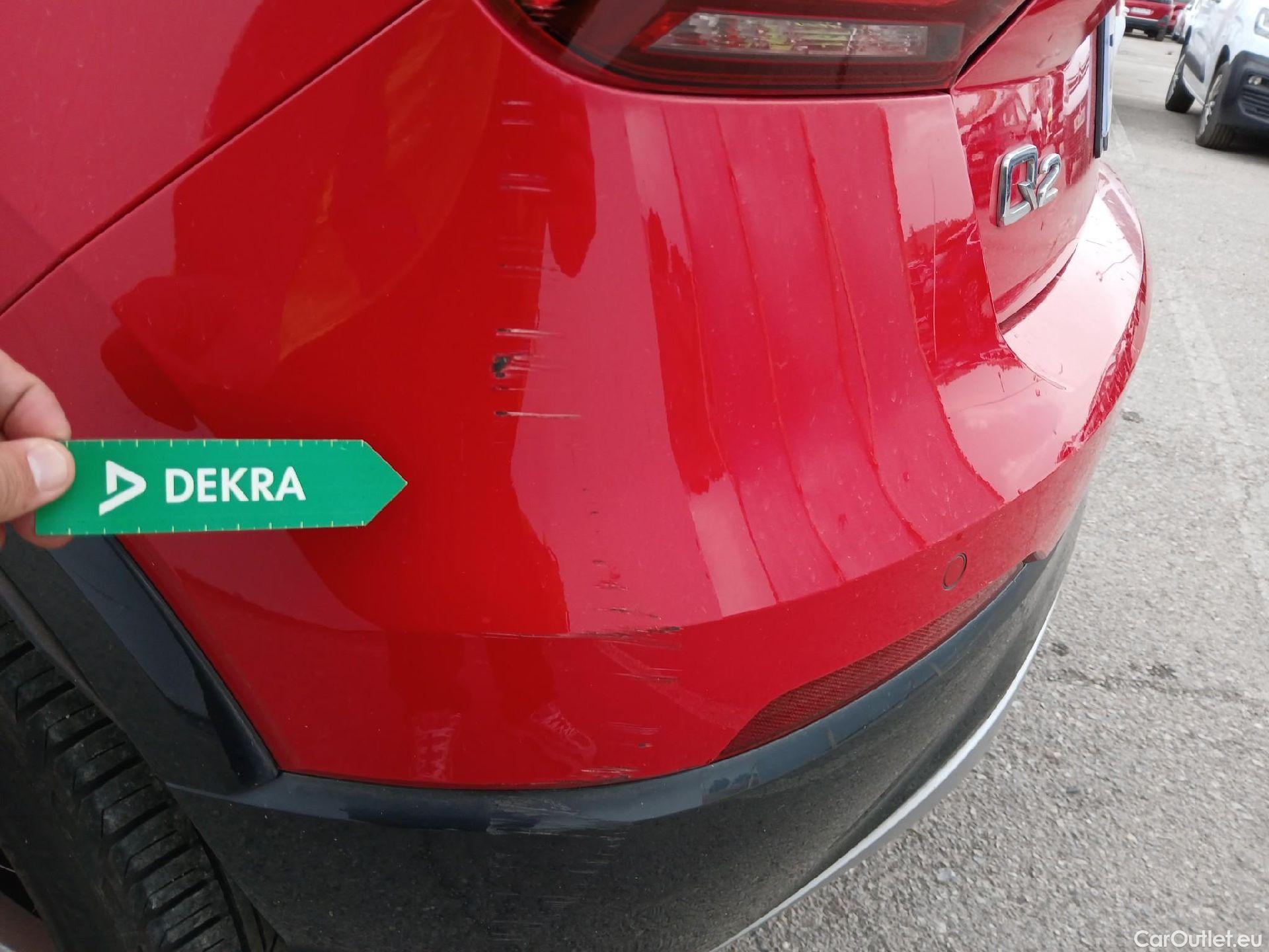  Audi  Q2 AUDI  / 2016 / 5P / todoterreno Design 30 TDI 85kW (116CV) S tronic #26