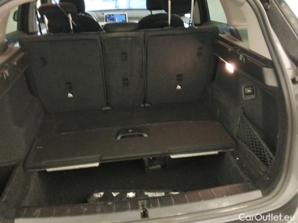  Bmw  X1 BMW     sDrive18i (CX2) #3