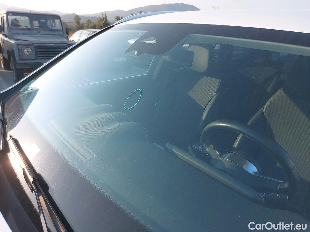  Mercedes  GLC MERCEDES-BENZ  / 2022 / 5P / todoterreno  220 d 4MATIC #3