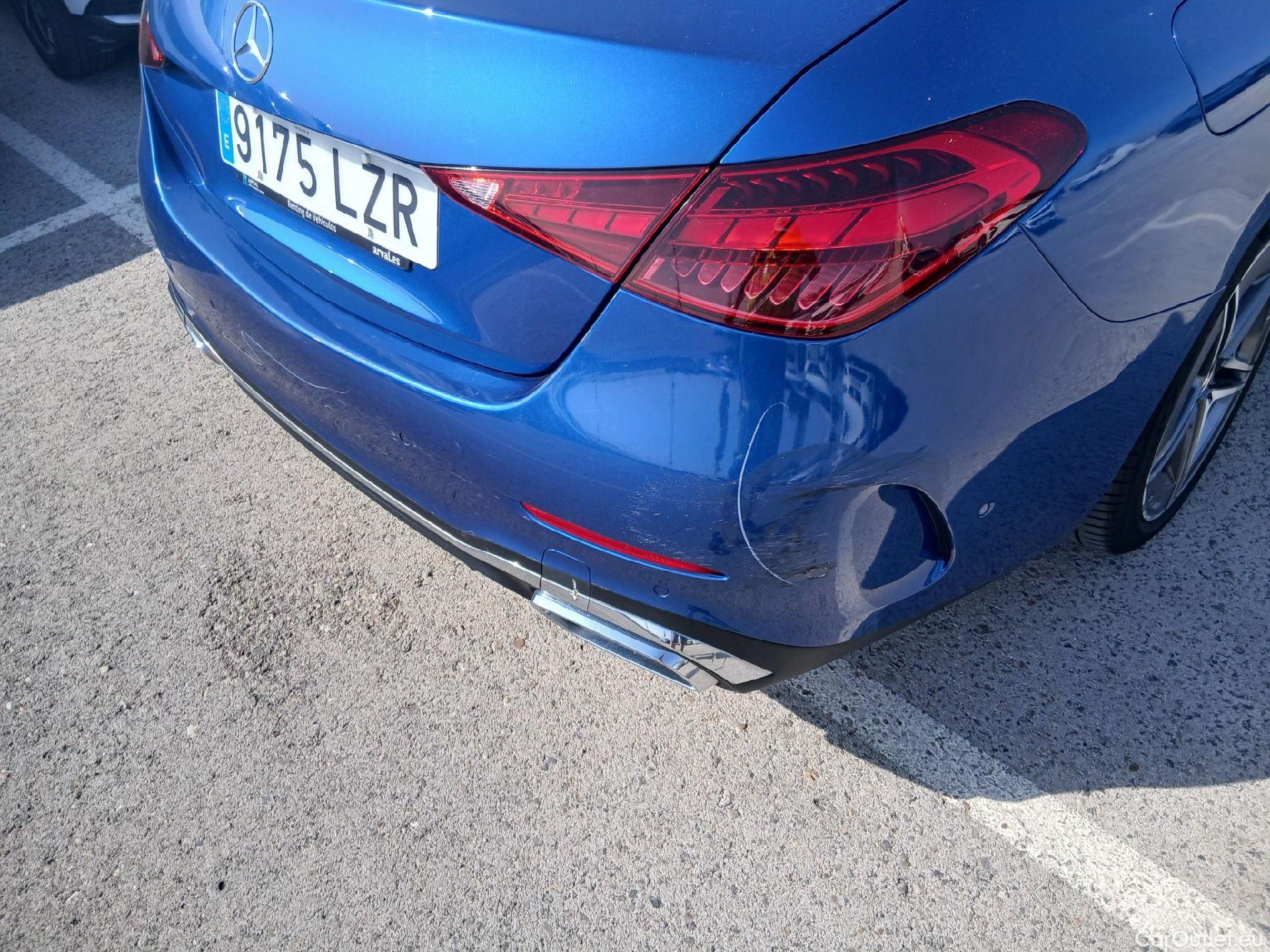  Mercedes  C-Klasse MERCEDES-BENZ Clase C / 2021 / 4P / sedán C 220 d #27