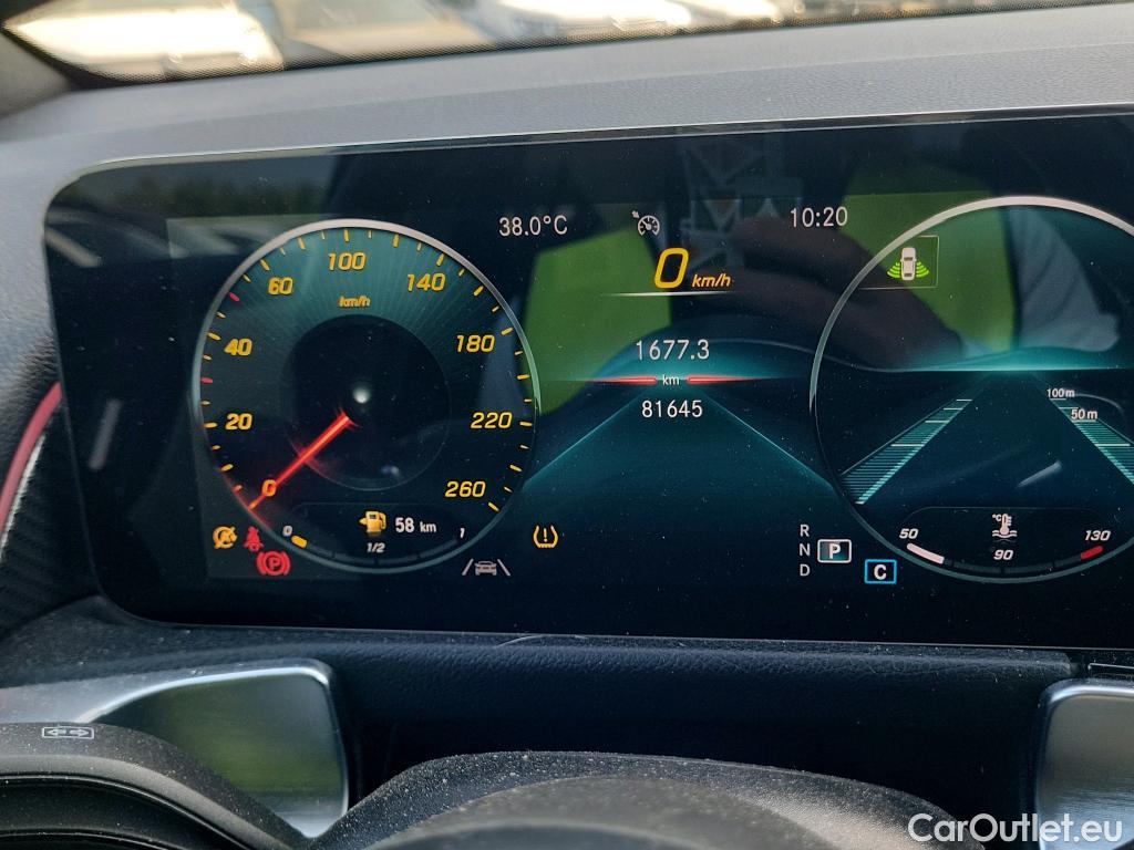 Mercedes  GLB MERCEDES-BENZ  / 2019 / 5P / todoterreno 2.0  200 D DCT 110KW (150CV) #14