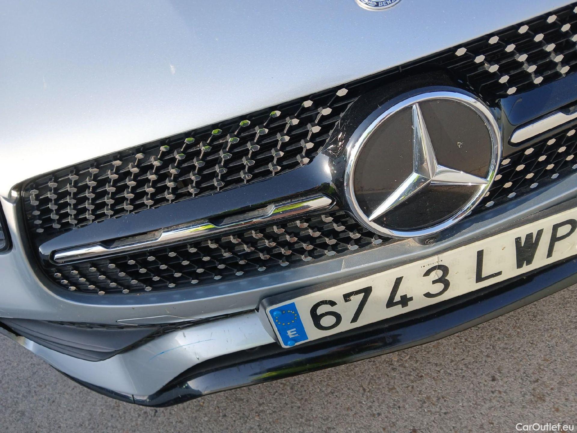  Mercedes  G-Klasee MERCEDES-BENZ GLC Coupé / 2019 / 5P / coupé GLC 300 de 4MATIC #6
