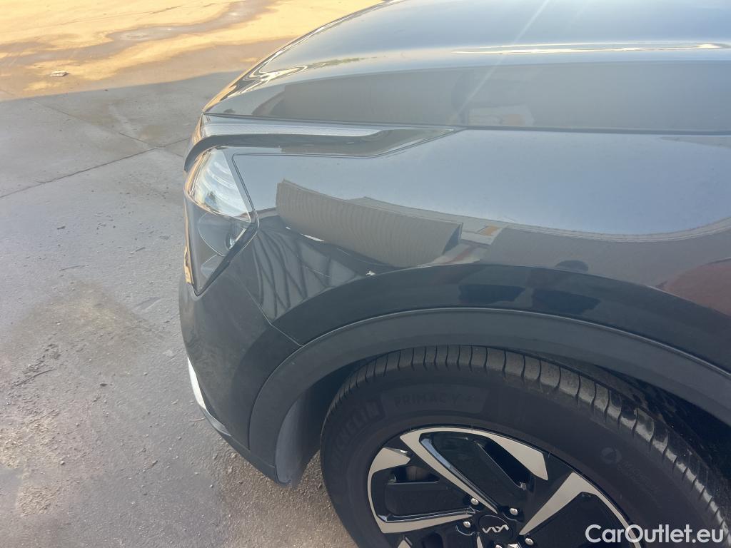  KIA  Sportage KIA  / 2022 / 5P / todoterreno 1.6 T-GDi HEV 171kW (230CV) Drive 4X2 #16