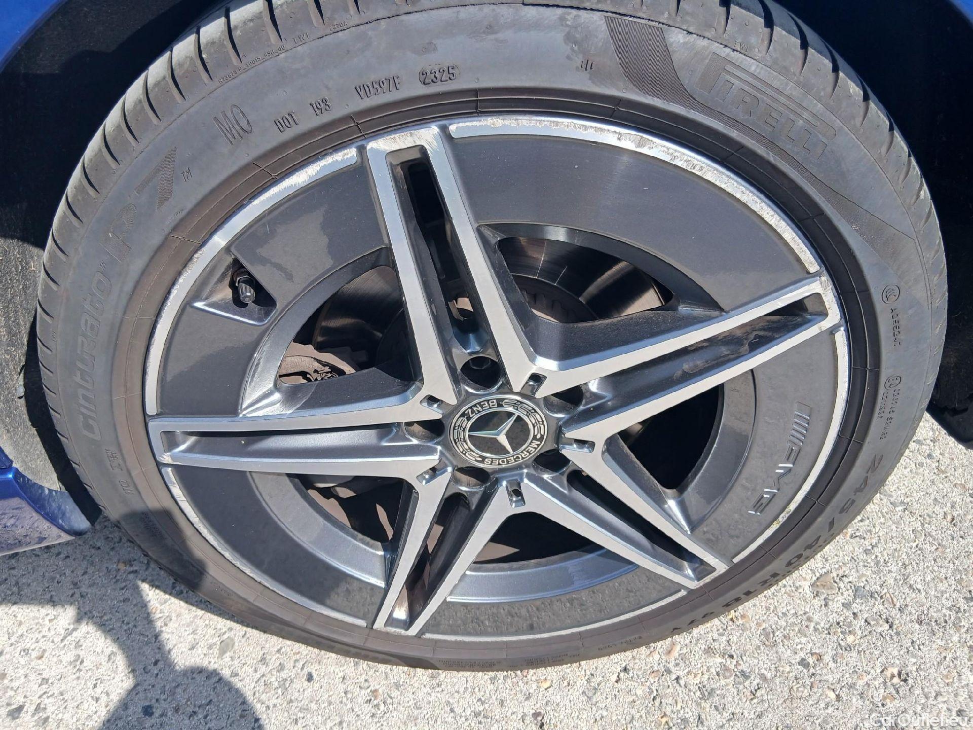  Mercedes  C-Klasse MERCEDES-BENZ Clase C / 2021 / 4P / sedán C 220 d #24