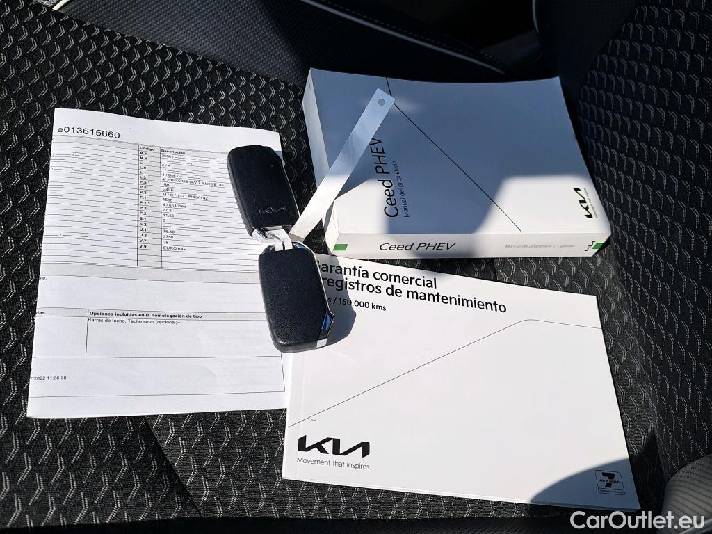  KIA  XCeed KIA  / 2019 / 5P / todoterreno 1.6 GDi PHEV 104kW (141CV) eTech #16