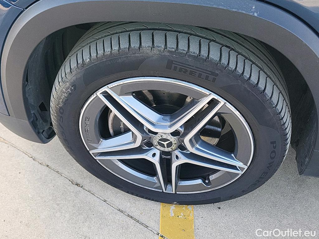  Mercedes  GLB MERCEDES-BENZ  / 2019 / 5P / todoterreno 2.0  200 D DCT 110KW (150CV) #3