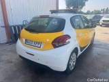  Peugeot  208 PEUGEOT  / 2015 / 5P / berlina con portón 5P ACTIVE BlueHDi 73kW (100CV) #2