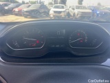  Peugeot  208 PEUGEOT  / 2015 / 5P / berlina con portón 5P ACTIVE BlueHDi 73kW (100CV) #4