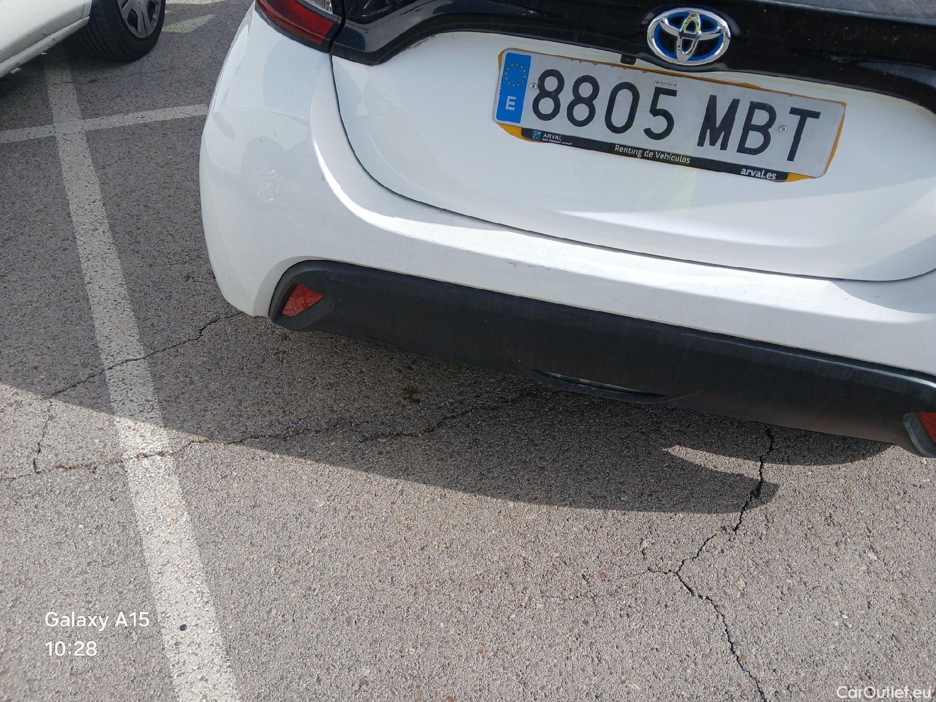  Toyota  Yaris TOYOTA  1.5 120H Business Plus #16