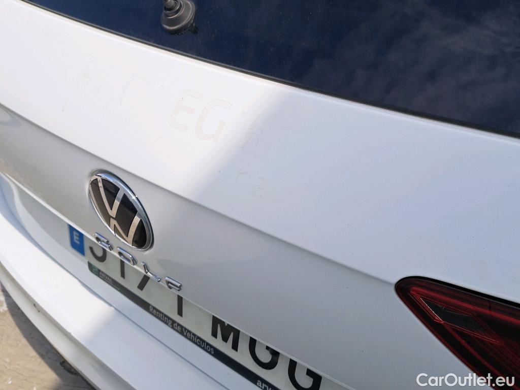  Volkswagen  Golf  VOLKSWAGEN / 2020 / 5P / familiar 2.0 TDI 85kW (115CV) DSG Variant #3