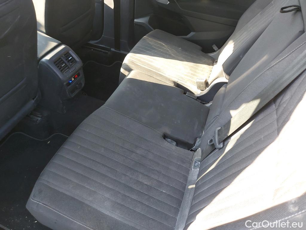  Volkswagen  Tiguan VOLKSWAGEN  Allspace / 2021 / 5P / todoterreno Life 2.0 TDI 110kW (150CV) DSG #15