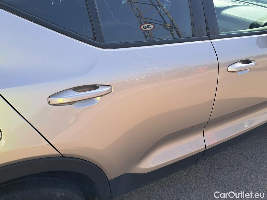  Volvo  XC 40 VOLVO XC40 / 2021 / 5P / todoterreno 2.0 B3 G Core Auto #1
