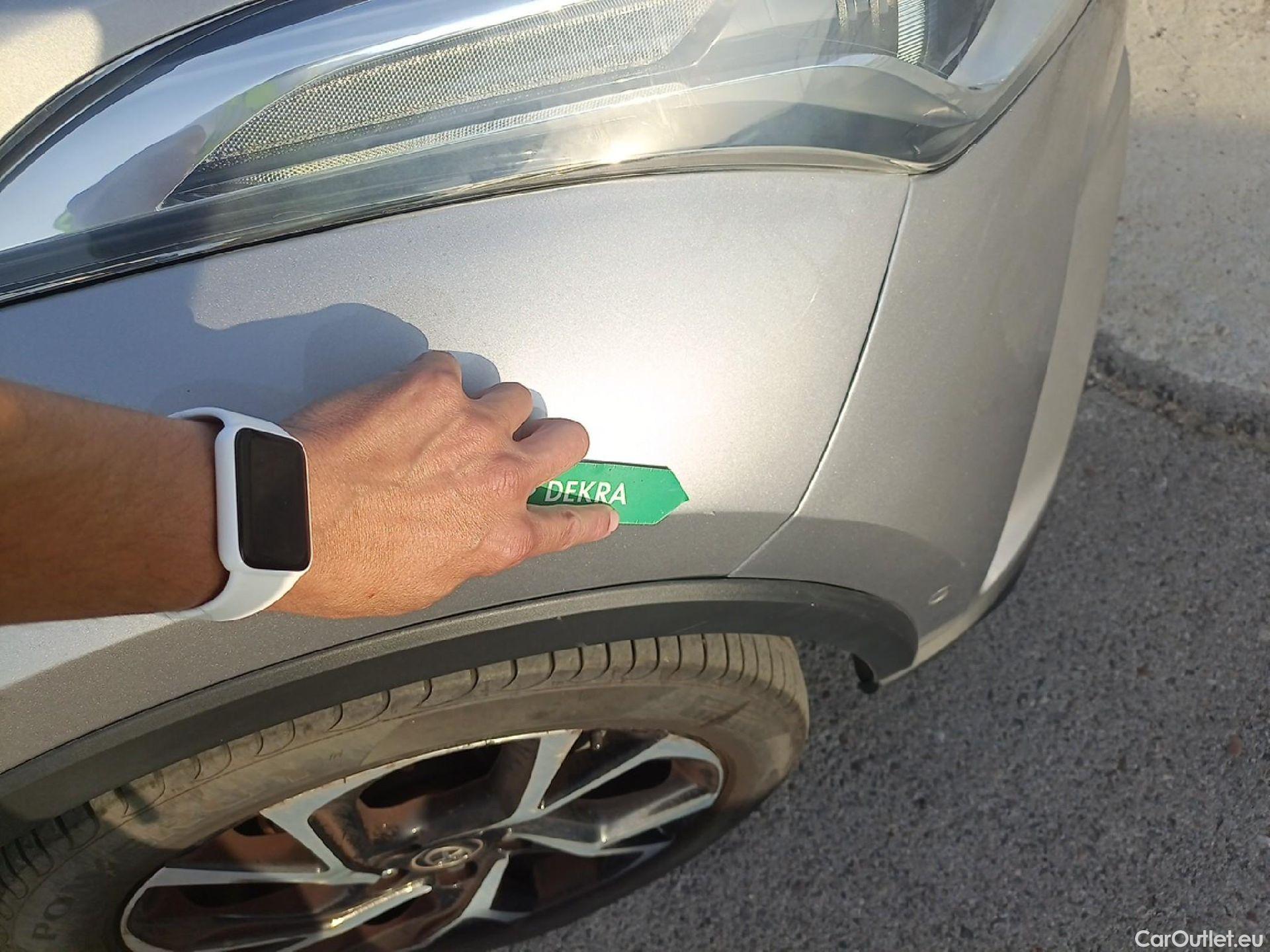  Toyota  C-HR TOYOTA  / 2016 / 5P / todoterreno 1.8 125H Advance (CX) #36