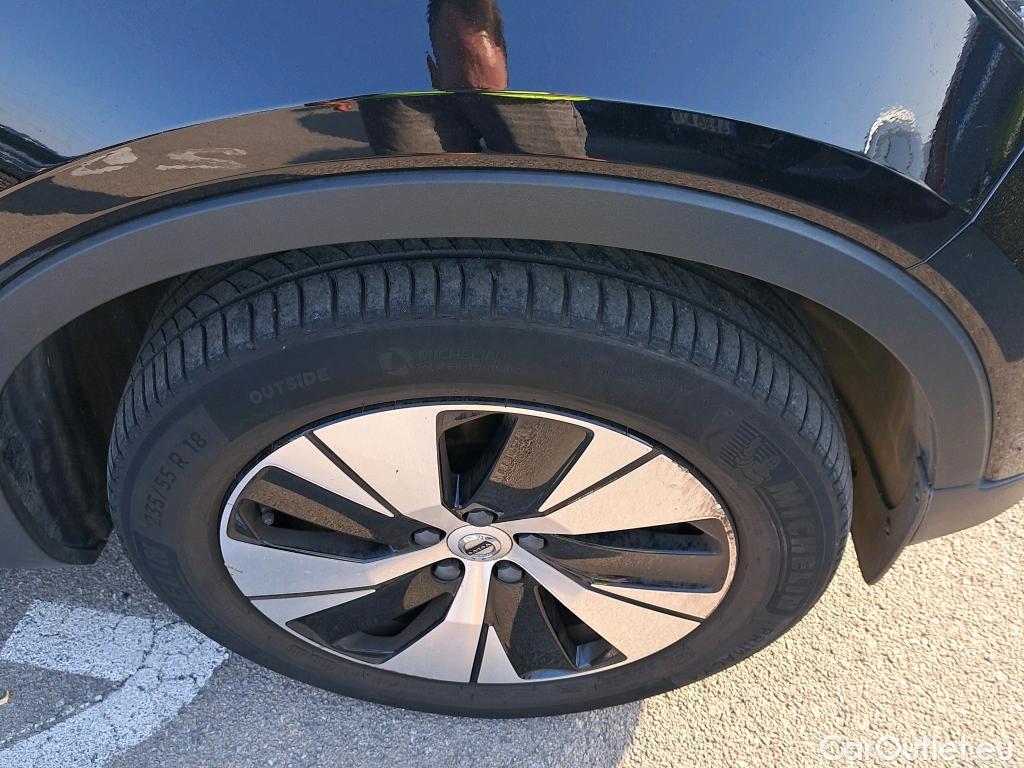  Volvo  XC 40 VOLVO XC40 / 2017 / 5P / todoterreno 1.5 T4 Twin Recharge Inscription Ex Auto #7