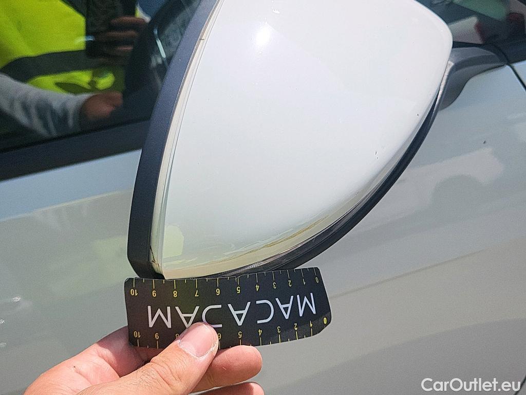  Volkswagen  Golf  VOLKSWAGEN / 2016 / 5P / berlina con portón ePower 110 kW (136CV) (AC) #20