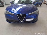  Alfa Romeo   STELVIO ALFA ROMEO / 2017 / 5P / SUV 2.2 TURBO DIESEL 160CV BUSINESS AT8 RWD #38