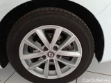  Renault  Megane RENAULT MÉGANE SPORTER / 2015 / 5P / STATION WAGON 1.3 TCE 85KW FAP BUSINESS #104