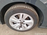  Volkswagen  Golf  VOLKSWAGEN / 2019 / 5P / BERLINA 1.0 ETSI 81KW EVO LIFE DSG #88