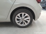  Volkswagen  Polo VOLKSWAGEN  / 2021 / 5P / BERLINA 1.0 TSI STYLE #19