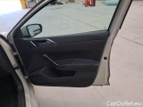  Volkswagen  Polo VOLKSWAGEN  / 2021 / 5P / BERLINA 1.0 TSI STYLE #77