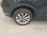  Volkswagen  T-ROC VOLKSWAGEN  / 2017 / 5P / SUV 2.0 TDI SCR BUSINESS DSG #77