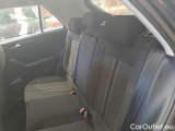  Volkswagen  T-ROC VOLKSWAGEN  / 2017 / 5P / SUV 2.0 TDI SCR BUSINESS DSG #95