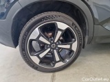  Volvo  XC 40 VOLVO XC40 / 2017 / 5P / SUV T2 AUTOMATICO MOMENTUM PRO #18