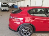  Alfa Romeo   STELVIO ALFA ROMEO / 2017 / 5P / SUV 2.2 TD 160 CV SPRINT AT8 RWD #40