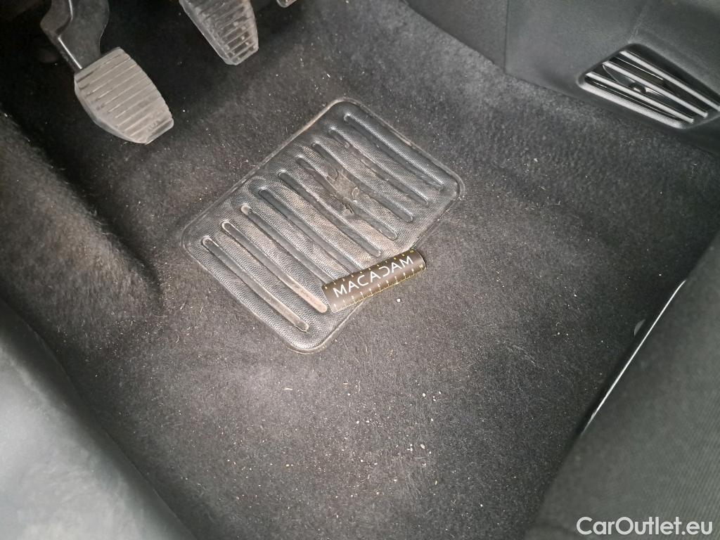  Citroen  C3  Max 1.2 PureTech 80CV BVM5 6E #1