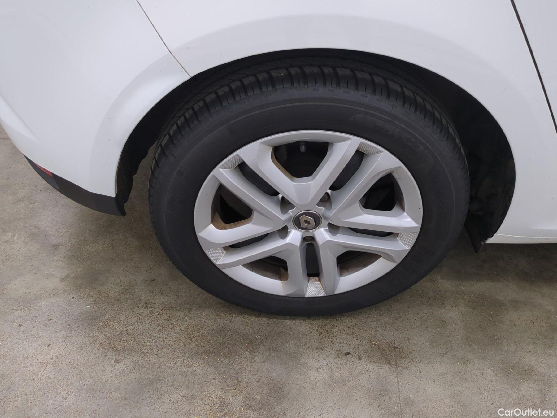  Renault  Megane  IV Berline 5pt. Business 1.3 TCe 115CV BVM6 E6dT / TRANSFO VP/VF #24