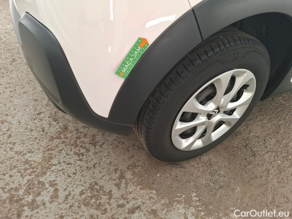  Citroen  C3  Société Feel 1.2 PureTech 80CV BVM5 6E #69