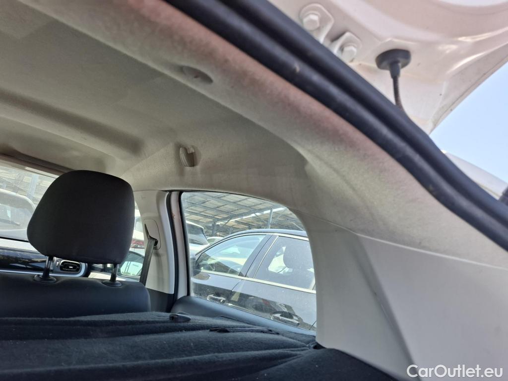  Citroen  C3  Société Feel 1.5 BlueHDI 100CV BVM6 E6d #35