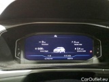 Volkswagen  T-ROC VOLKSWAGEN  / 2021 / 5P / SUV 1.0 TSI LIFE #4