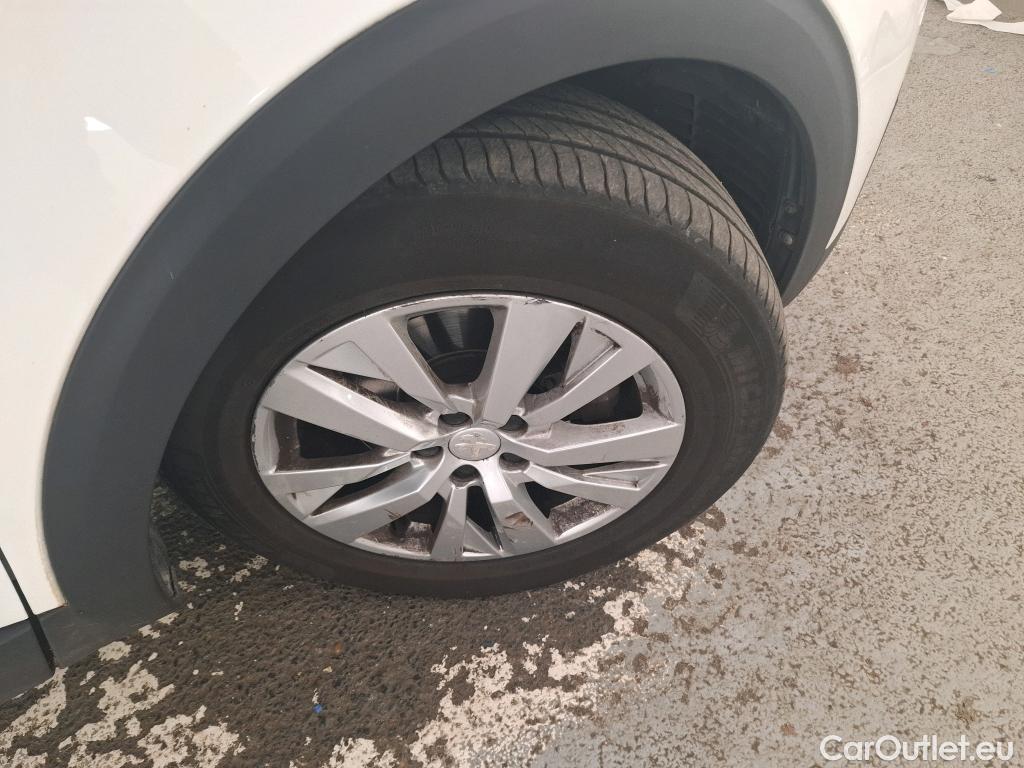  Peugeot  3008  Active Business 1.2 PureTech 130CV BVM6 E6d #11