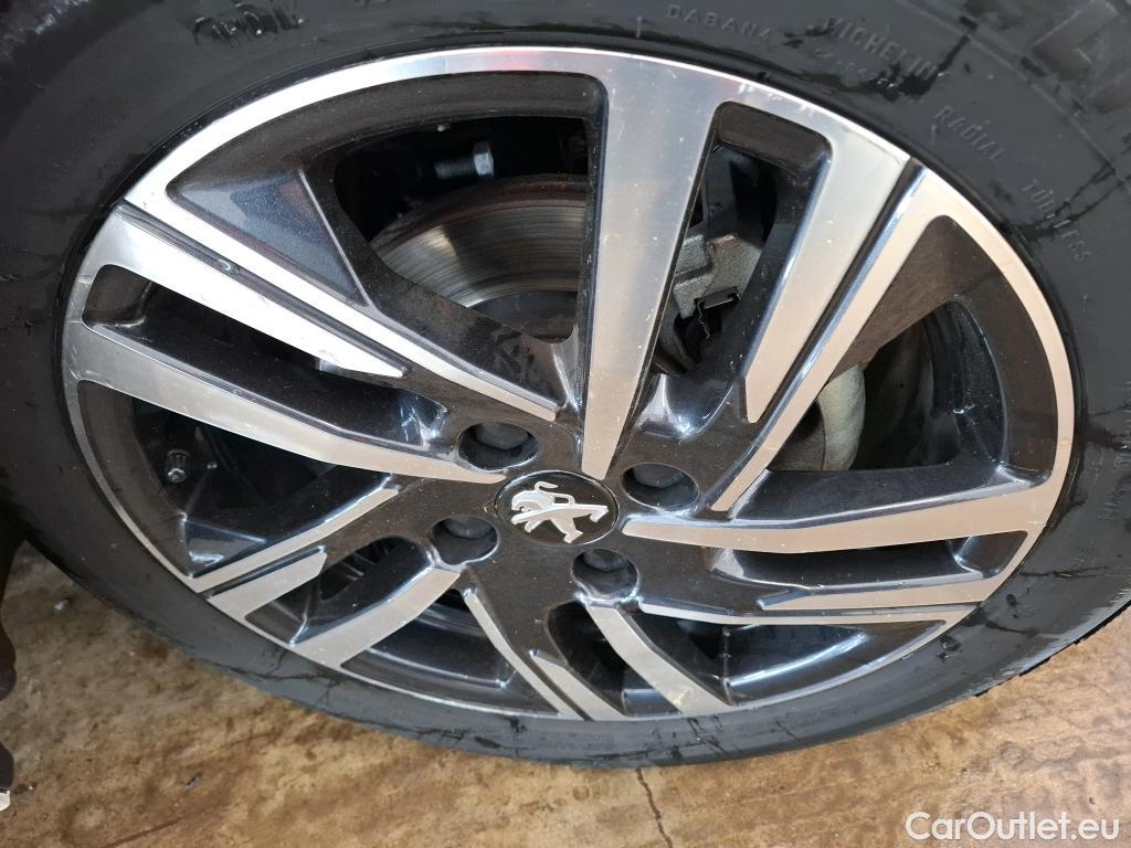  Peugeot  208  Style 1.2 PureTech 75CV BVM5 E6d #7