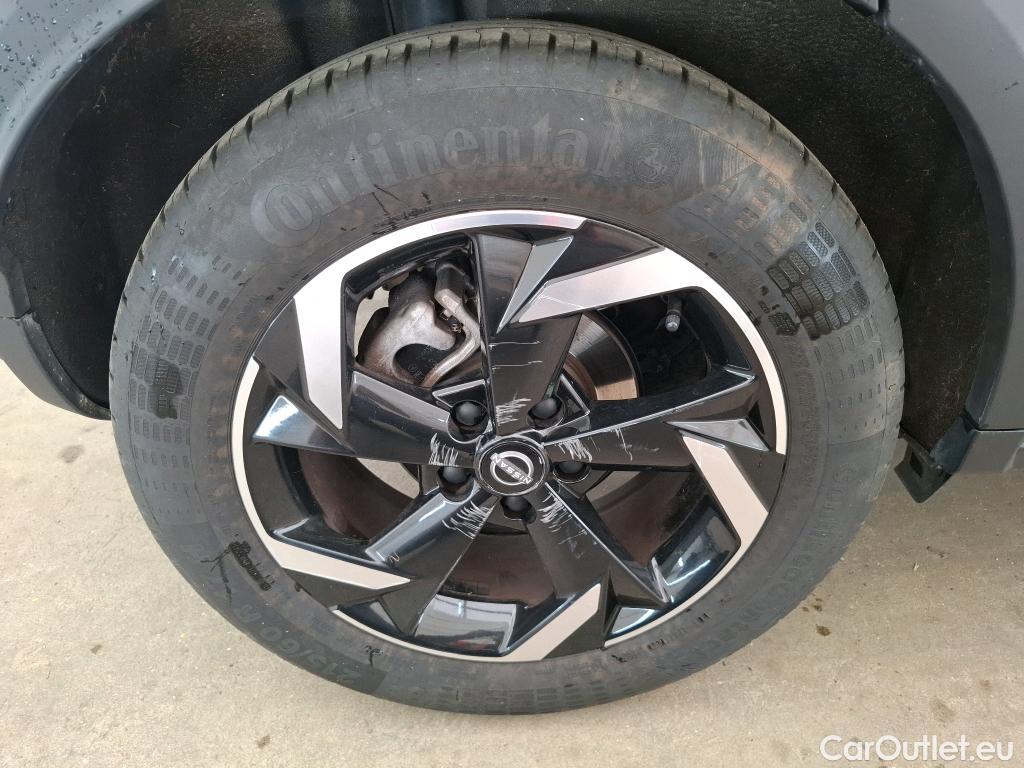  Nissan  Juke NISSAN  2019 5P Crossover Hybrid 143 Business+ #2