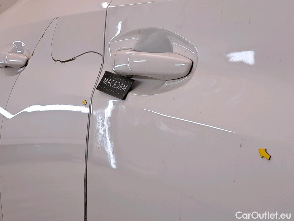  Peugeot  208  Allure Business 1.2 PureTech 100CV BVM6 E6d #24