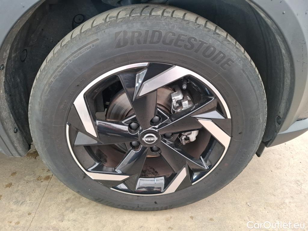  Nissan  Juke NISSAN  2019 5P Crossover Hybrid 143 Business+ #10