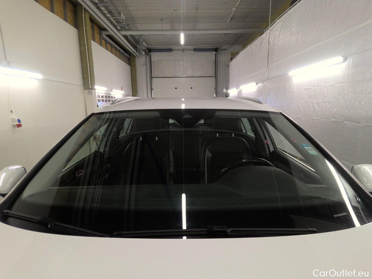  Volkswagen  Passat  Sp.Combi GTE #52